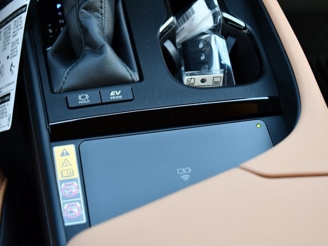 2024 Lexus ES 300h Ultra Luxury